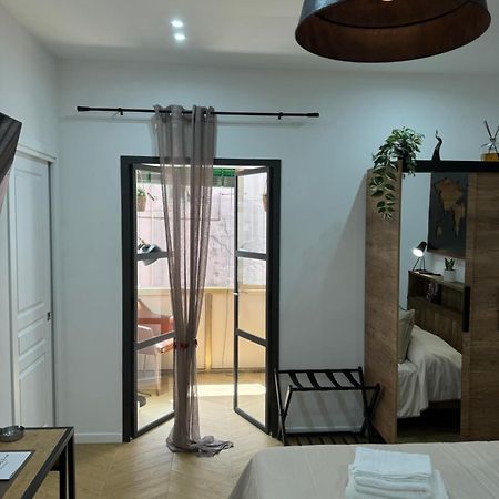 Gennarino Apartments - Panorama Suite With Balcony And Urban Loft Неаполь Екстер'єр фото