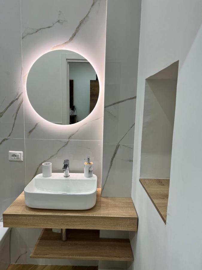 Gennarino Apartments - Panorama Suite With Balcony And Urban Loft Неаполь Екстер'єр фото