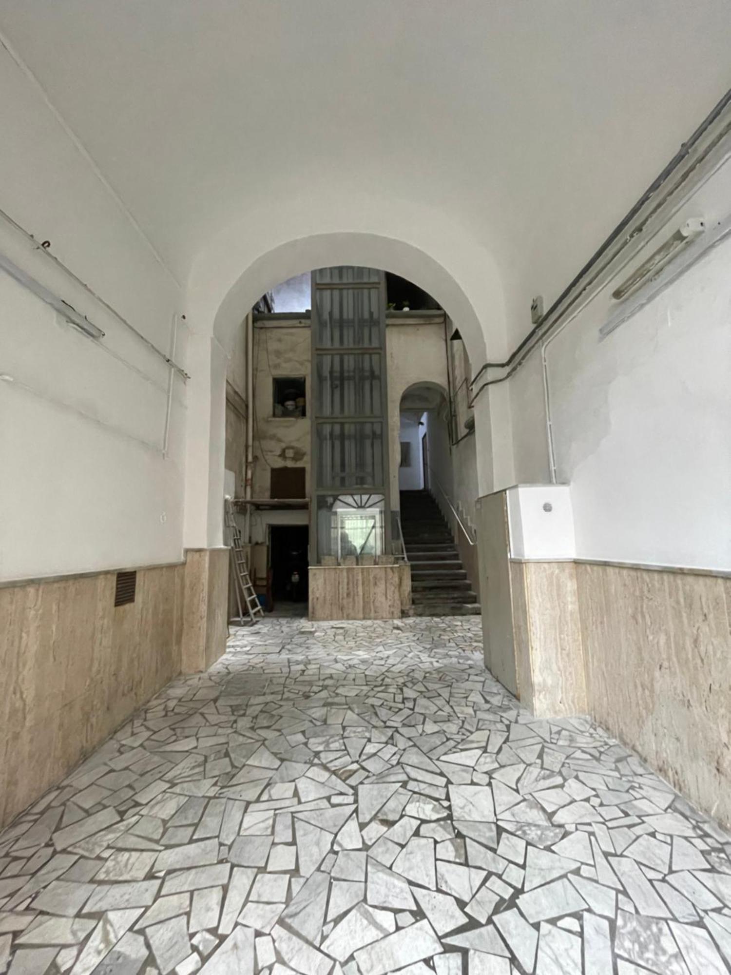 Gennarino Apartments - Panorama Suite With Balcony And Urban Loft Неаполь Екстер'єр фото